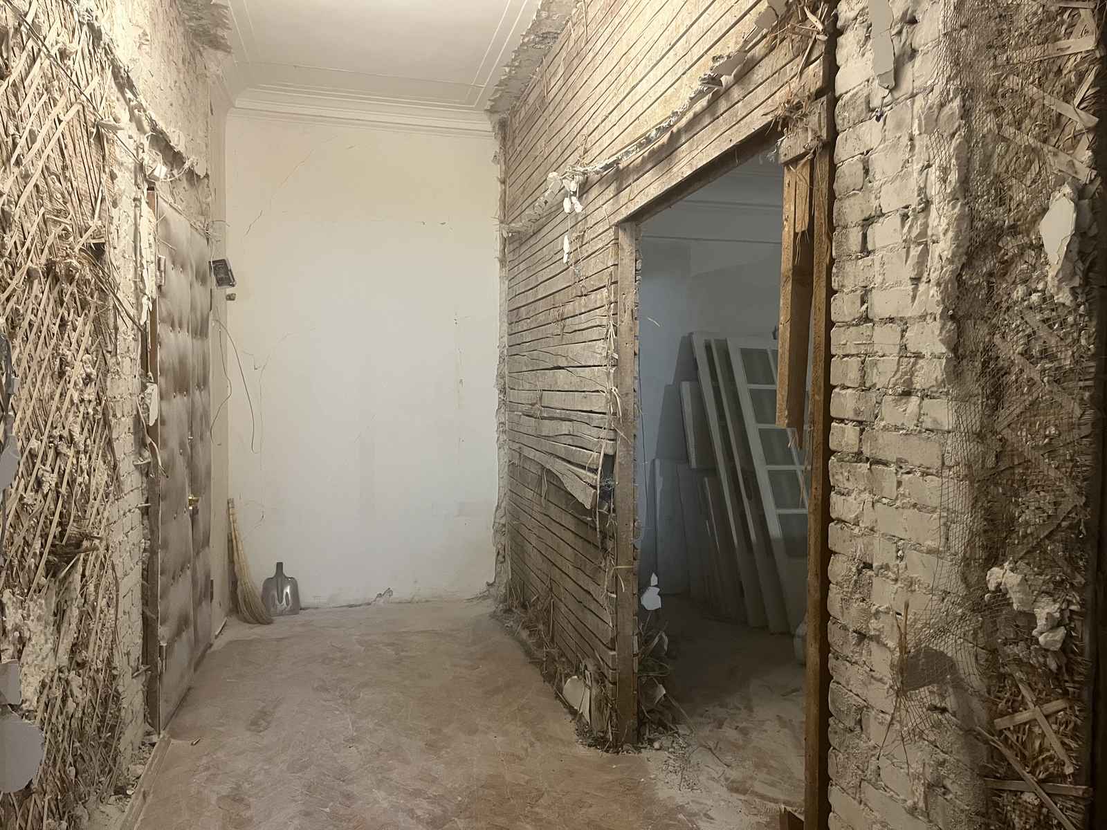 Капитальный ремонт пола квартиры в Сталинке